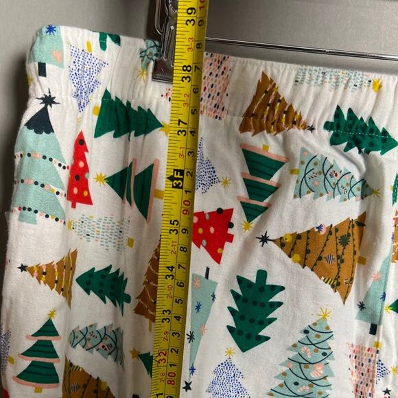 Old Navy NWT Christmas Theme Pajamas Joggers - Picture 4 of 6